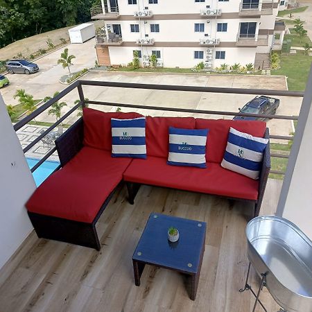 The Balcony, Ivb Buccoo Place Экстерьер фото